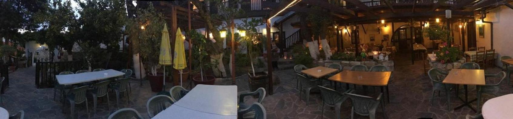 The Bunch Of Grapes Inn Pissoúri Extérieur photo
